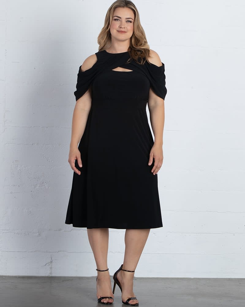 Front of a model wearing a size 0X Daring Darcy Dress in BLACK NOIR by Kiyonna. | dia_product_style_image_id:287687
